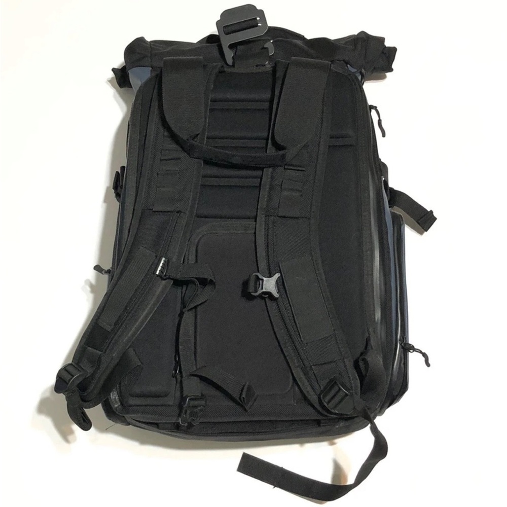 WANDRD PRVKE 31 Photography Travel Backpack Blue Black Bag Only No Dividers - Picture 6 of 15